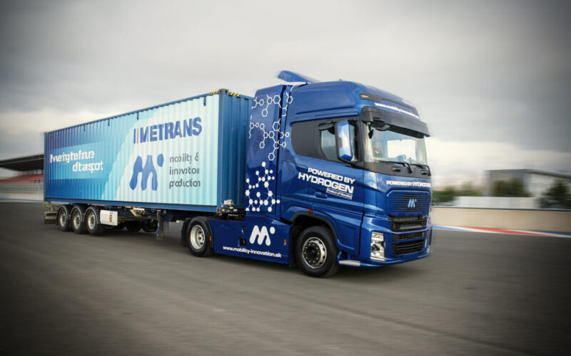 Metrans 在斯洛伐克测试首辆氢动力汽车