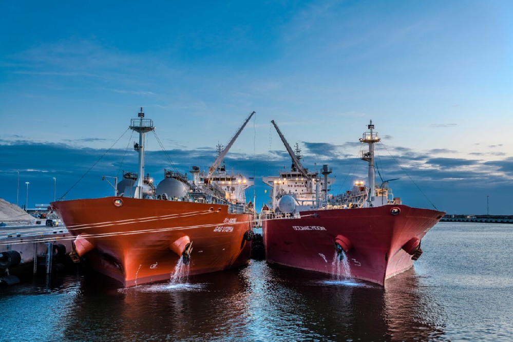 Port of Rotterdam records sharp rise in bio-LNG use